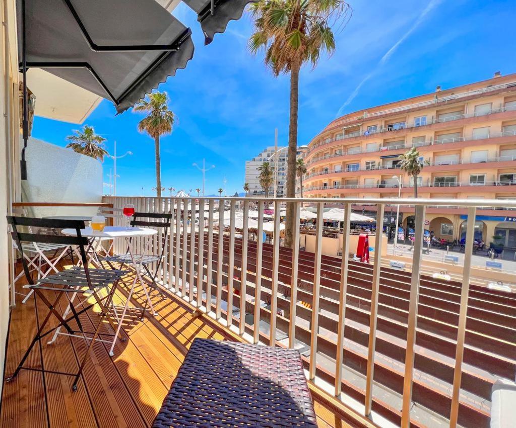 Appartement Vue Mer Parking Prive Place Med Canet-en-Roussillon Exterior foto